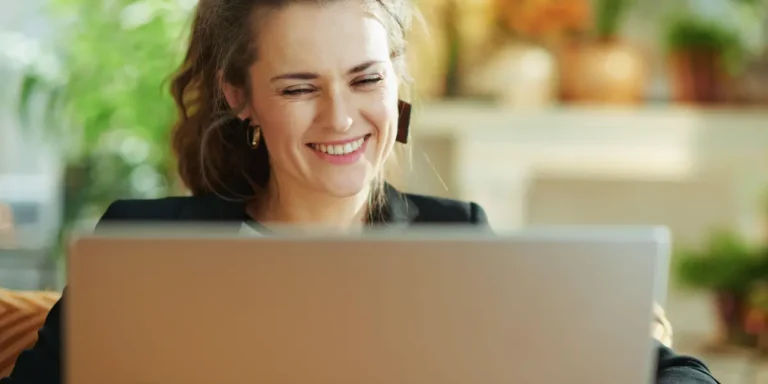 Dicas para assistir filmes online sem anúncios e interrupções
