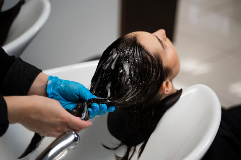 Tonalizantes: quando e como usar para renovar a cor sem agredir o cabelo